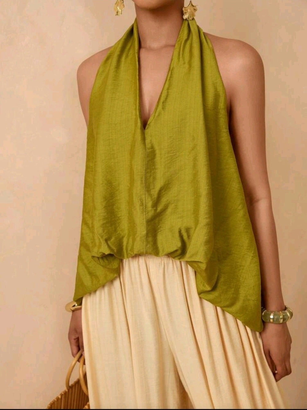 ✨Vesra Women’s Green Halter Neck Crop Top – Sexy Backless Vacation Style - Picture 6 of 6